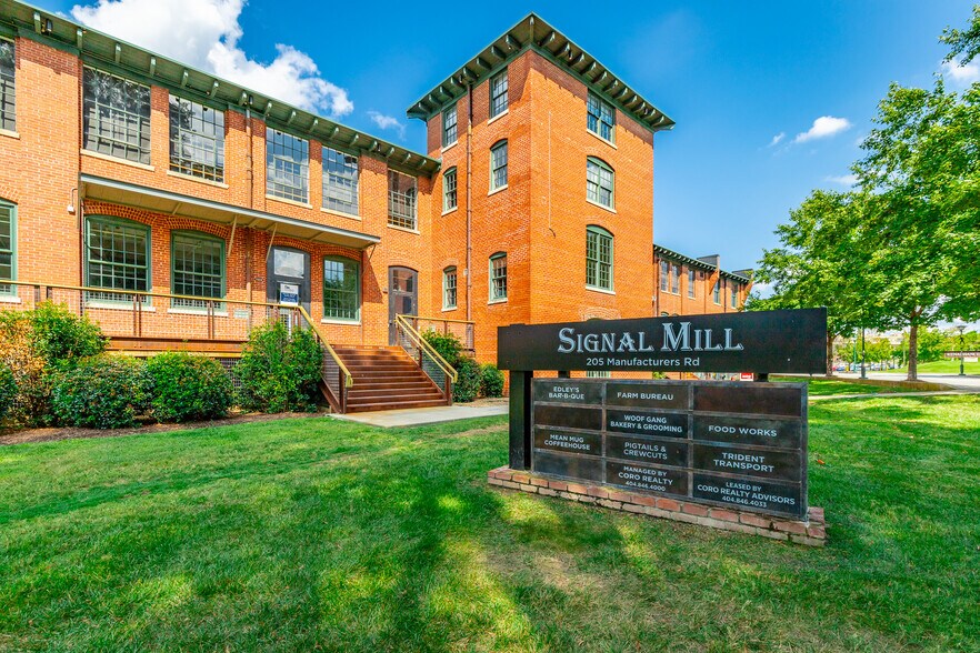 More Photos Of 205 Manufacturers Rd, Chattanooga General Retail For Lease