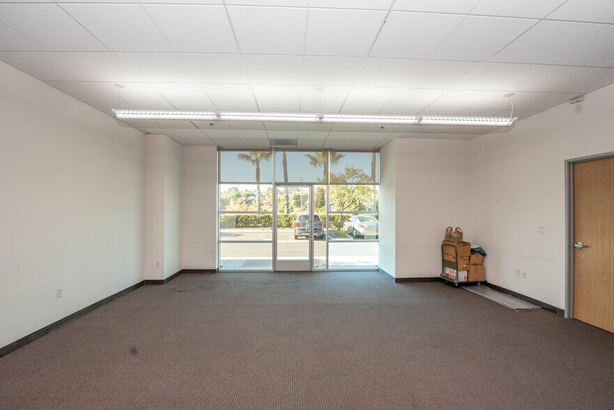 More Photos Of 1678-1692 Ord Way, Oceanside Warehouse For Lease