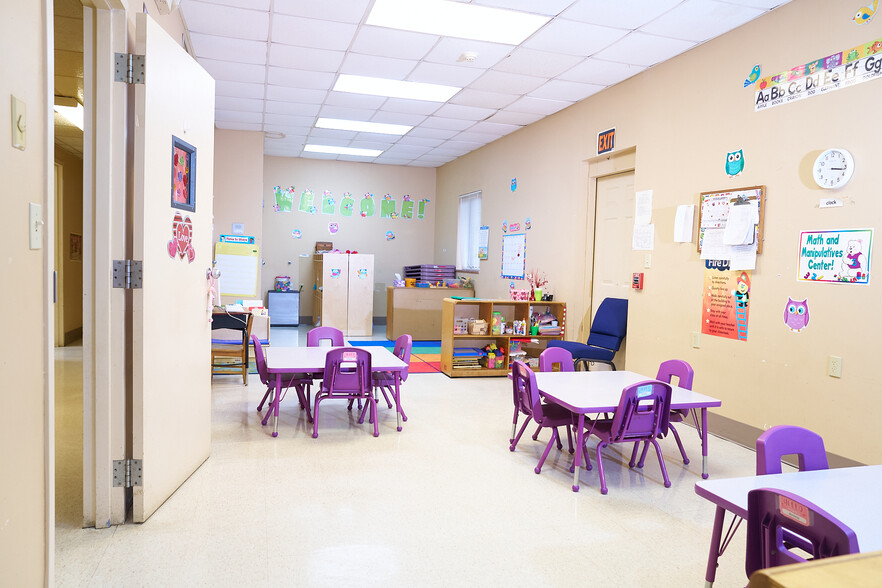 More Photos Of 309 S Scott St, Senatobia Daycare Center For Sale