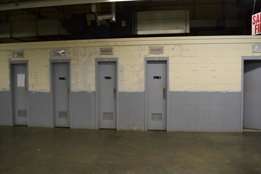 More Photos Of 470 Joseph St, Alexander City Warehouse For Lease