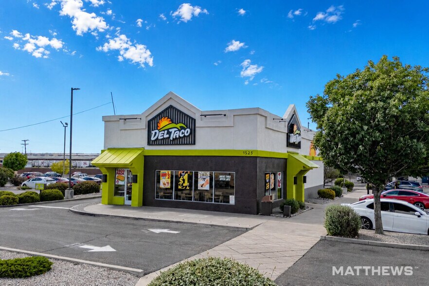 Primary Photo Of 1525 Coors Blvd NW, Albuquerque Fast Food For Sale