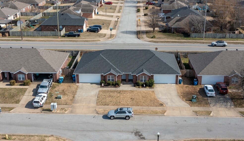 More Photos Of Duplex Portfolio, Northwest Arkansas MSA, Bentonville Apartments For Sale