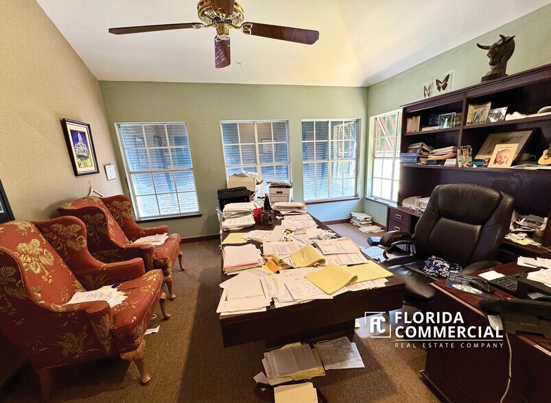 More Photos Of 1115 SE Ocean Blvd, Stuart Office Residential For Sale