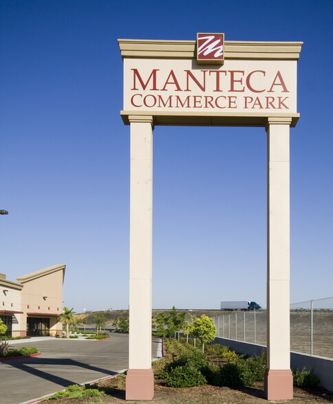 Primary Photo Of 1413 Moffat Blvd, Manteca Land For Sale