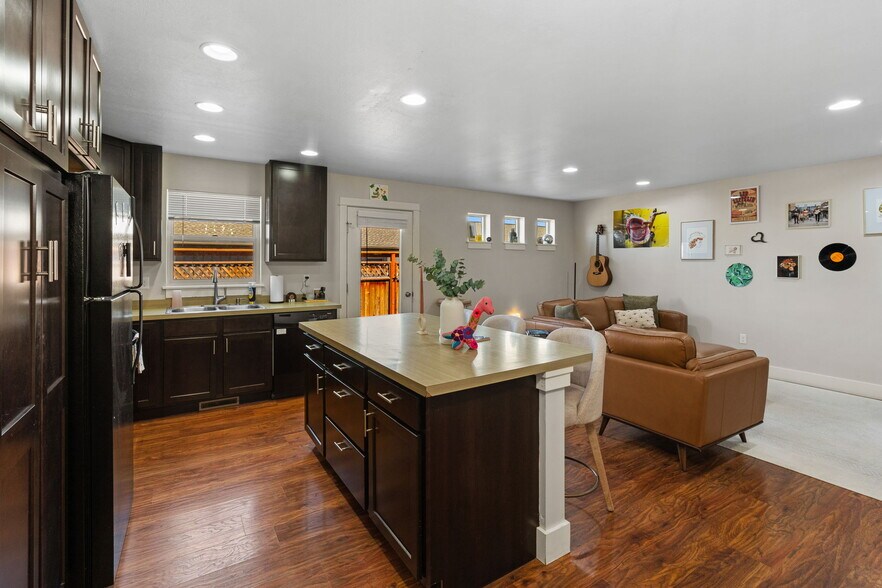 More Photos Of 440 Ice Center Ln, Bozeman Apartments For Sale