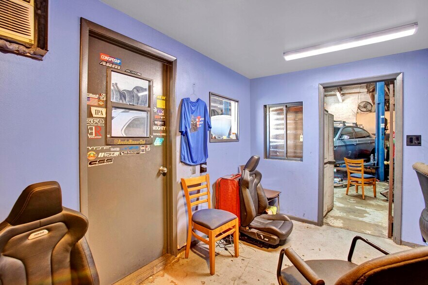 More Photos Of 1901 SW 100th Ter, Miramar Warehouse For Lease
