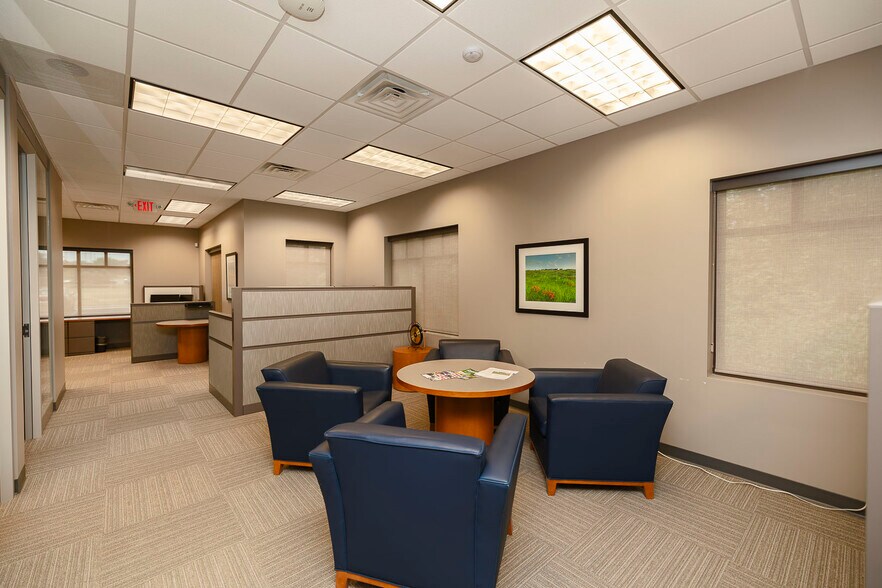More Photos Of 13203 W 21st Ct N, Wichita Office For Sale