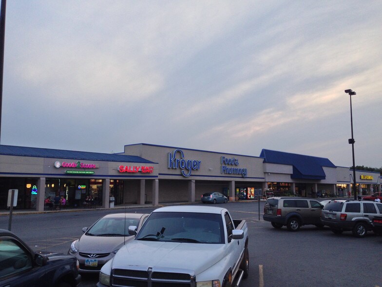 More Photos Of 1905 N Jackson St, Tullahoma Unknown For Lease