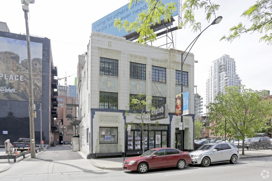 Primary Photo Of 444 N LaSalle Blvd, Chicago Storefront Retail Office For Sale
