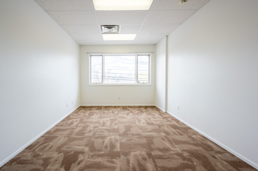 More Photos Of 237 E Main St, Bozeman Office For Lease