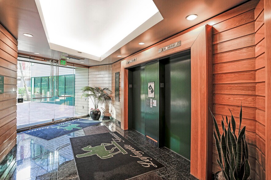 More Photos Of 3697 Mount Diablo Blvd, Lafayette Office For Lease