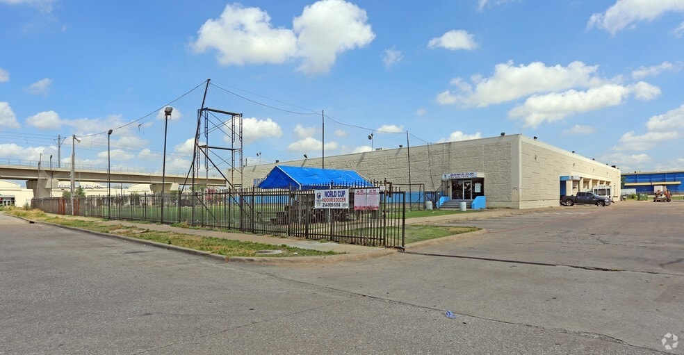 More Photos Of 2600 Northaven Rd, Dallas Industrial For Sale