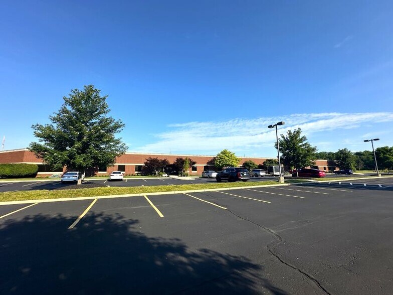 More Photos Of 8521-8571 Gander Creek Dr, Miamisburg Office For Lease