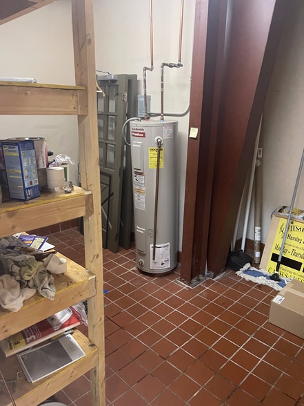 More Photos Of 3455 Keith Bridge Rd, Cumming Freestanding For Sale