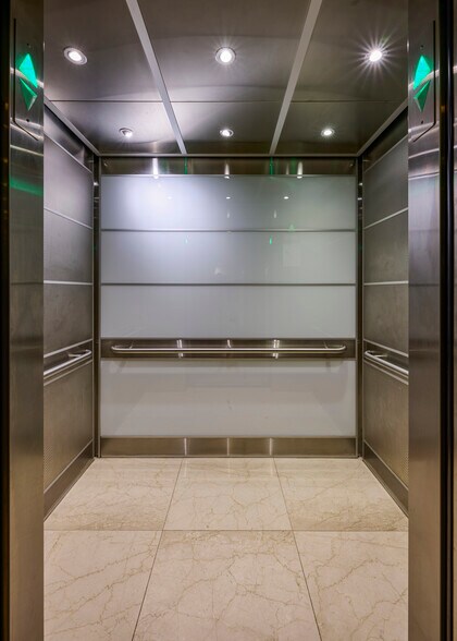 More Photos Of 1929 Russell Rd, Ottawa Medical For Lease