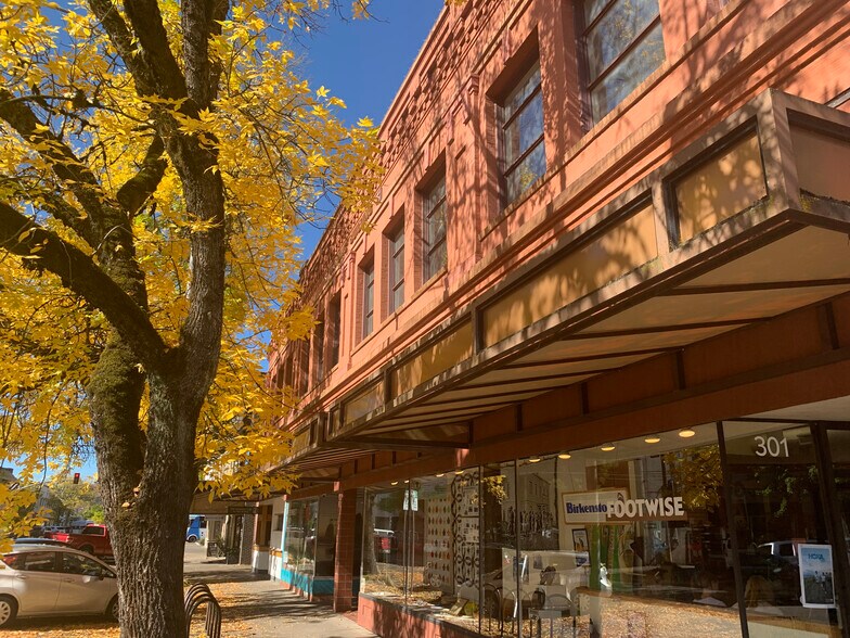 More Photos Of 301-311 SW Madison Ave, Corvallis Storefront For Lease