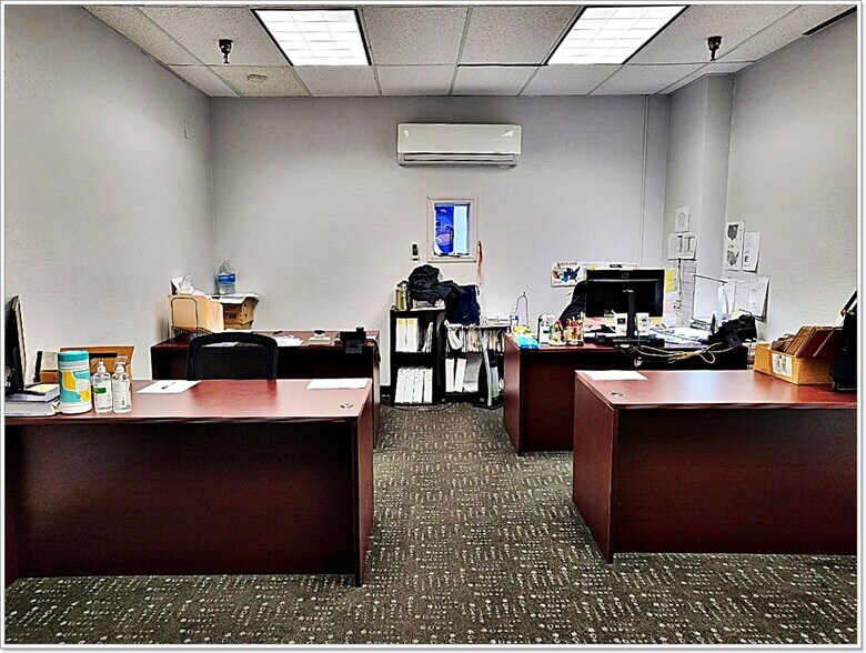 More Photos Of 9419 Ann St, Santa Fe Springs Manufacturing For Lease