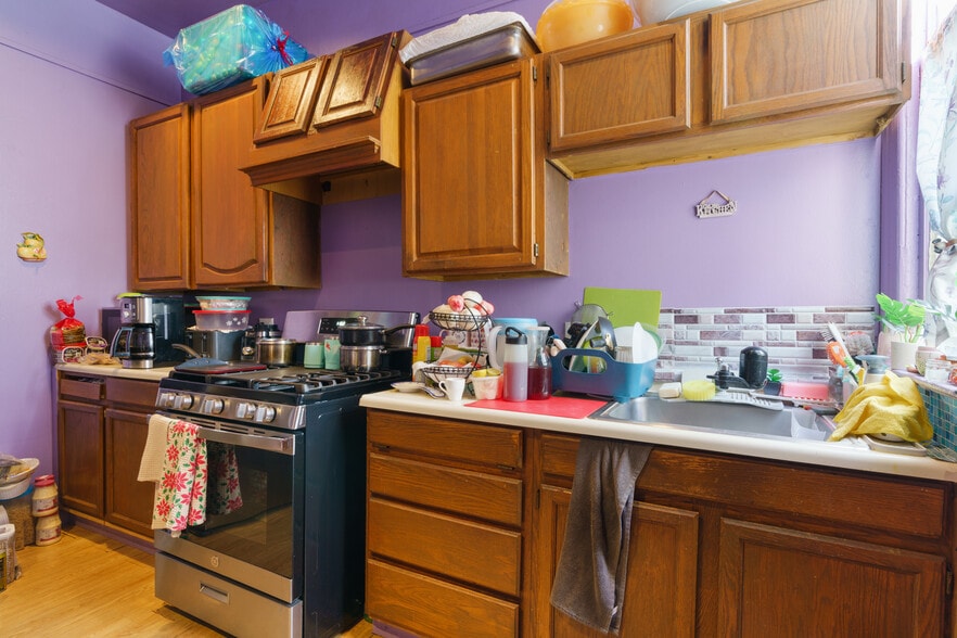 More Photos Of 1114 Bryant St, San Francisco Storefront Retail Residential For Sale