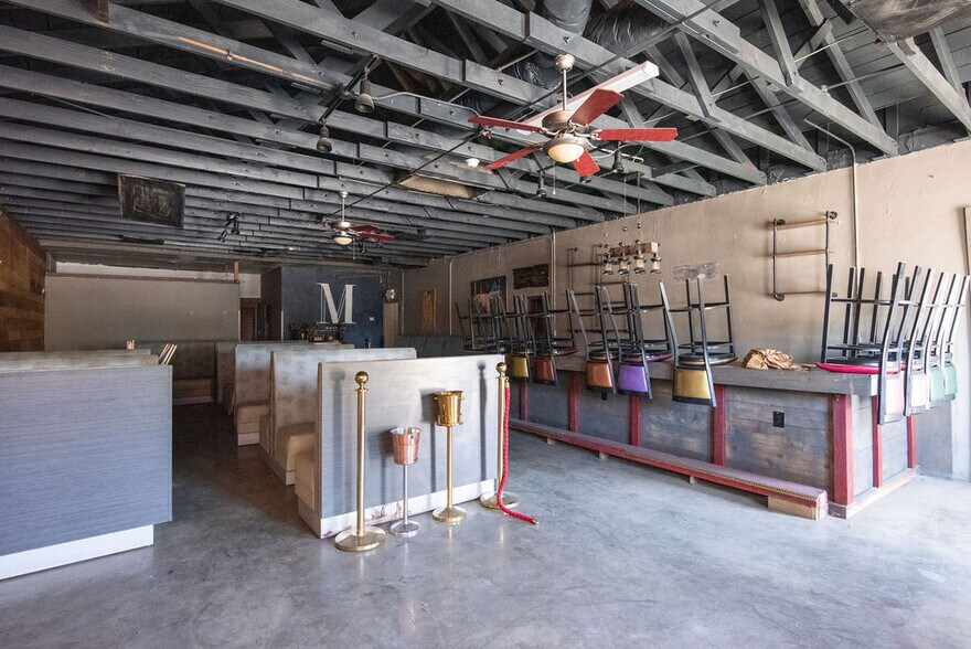 More Photos Of 132 S 1st St, Turlock Storefront For Sale