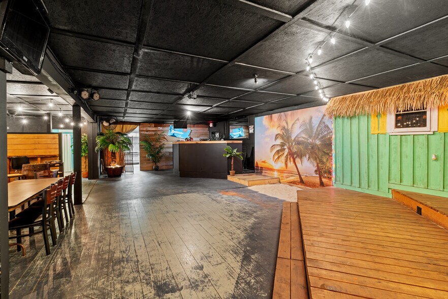 More Photos Of 161 Vfw Pky, Jacksons Gap Restaurant For Sale