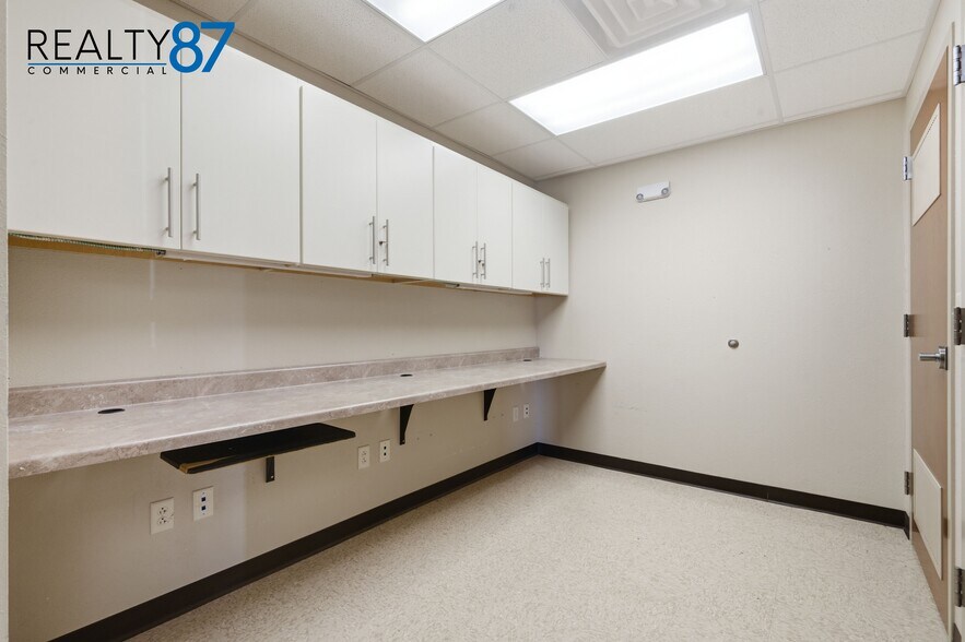 More Photos Of 4659 Highway 13, Central City Restaurant For Sale