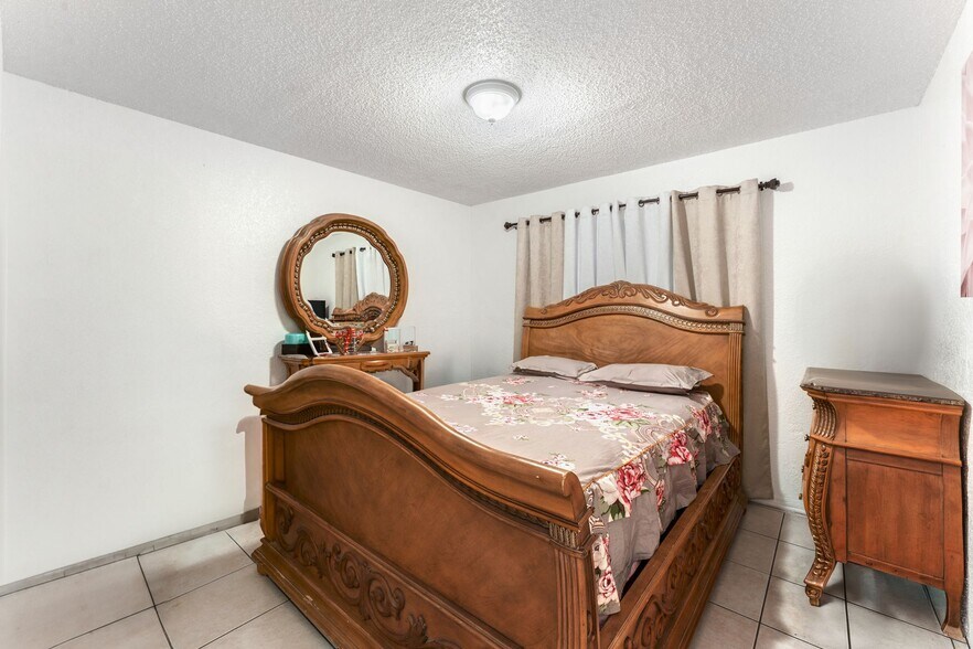 More Photos Of , Hialeah Multifamily For Sale