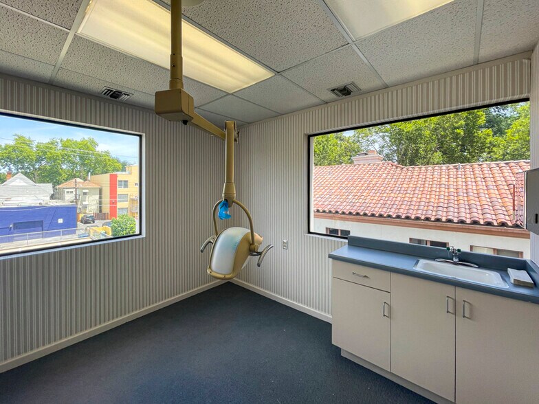 More Photos Of 2525 K St, Sacramento Medical For Lease