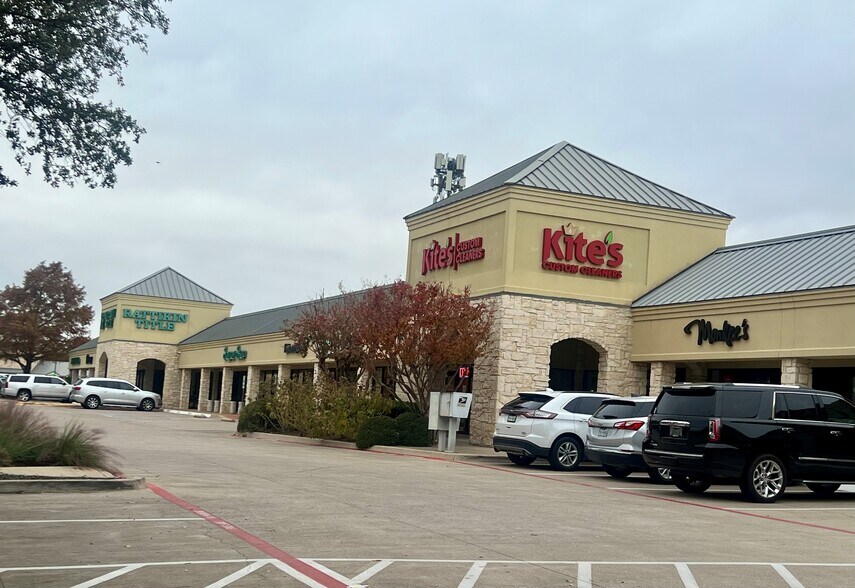 More Photos Of 4500-4548 Hartwood Dr, Fort Worth Unknown For Lease