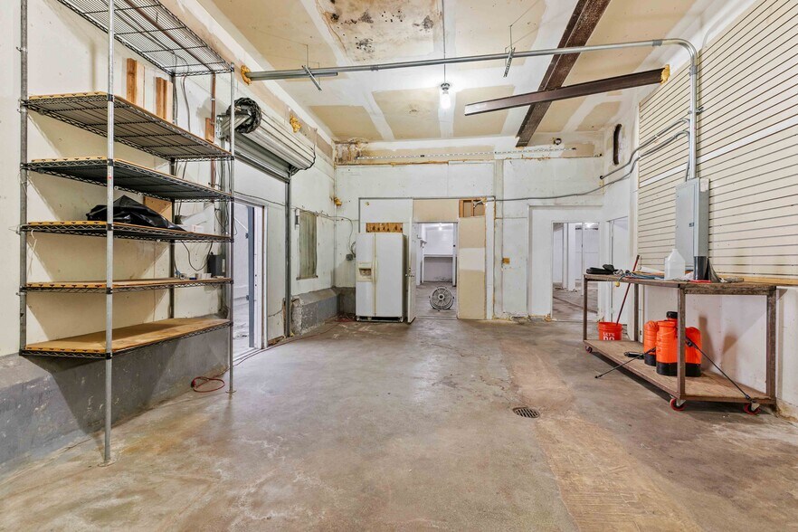More Photos Of 6835 Tujunga Ave, North Hollywood Warehouse For Sale