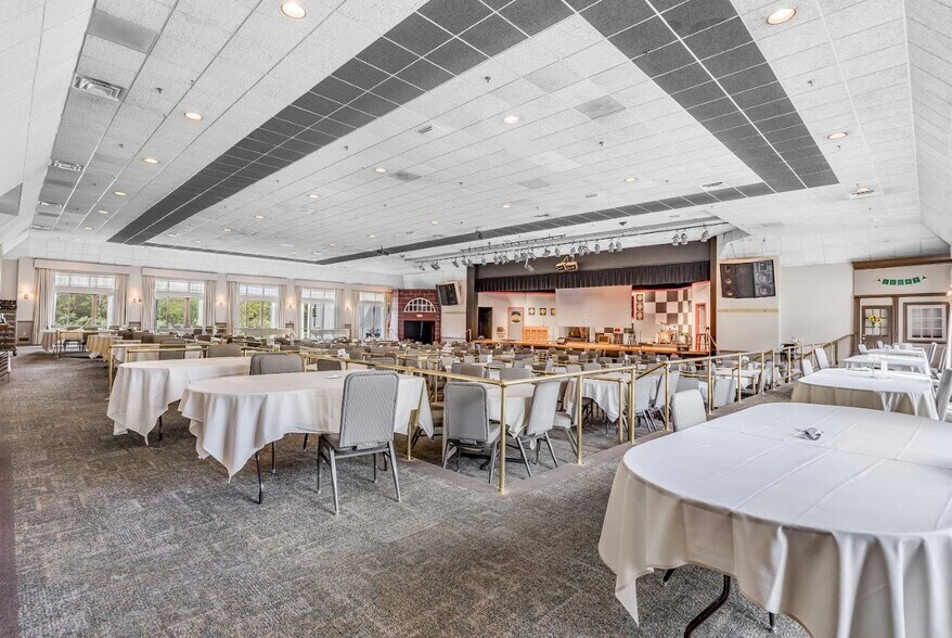 More Photos Of 88 Route 173 W, Hampton Lodge Meeting Hall For Sale