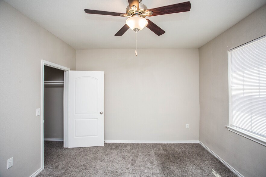 More Photos Of , Lubbock Multifamily For Sale