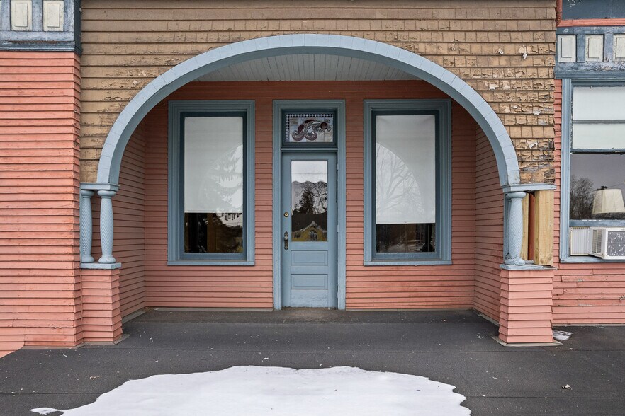 More Photos Of 1435 Market Ave N, Canton Office Residential For Sale