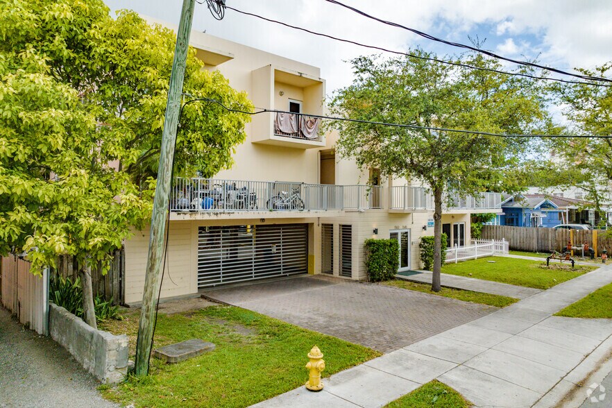 More Photos Of 1553 SW 2nd St, Miami Apartments For Sale