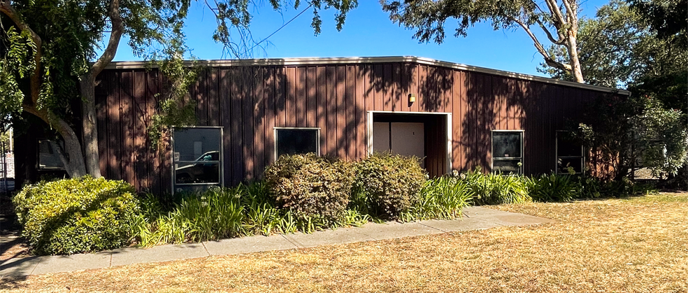 Primary Photo Of 11 W Barham Ave, Santa Rosa Warehouse For Lease