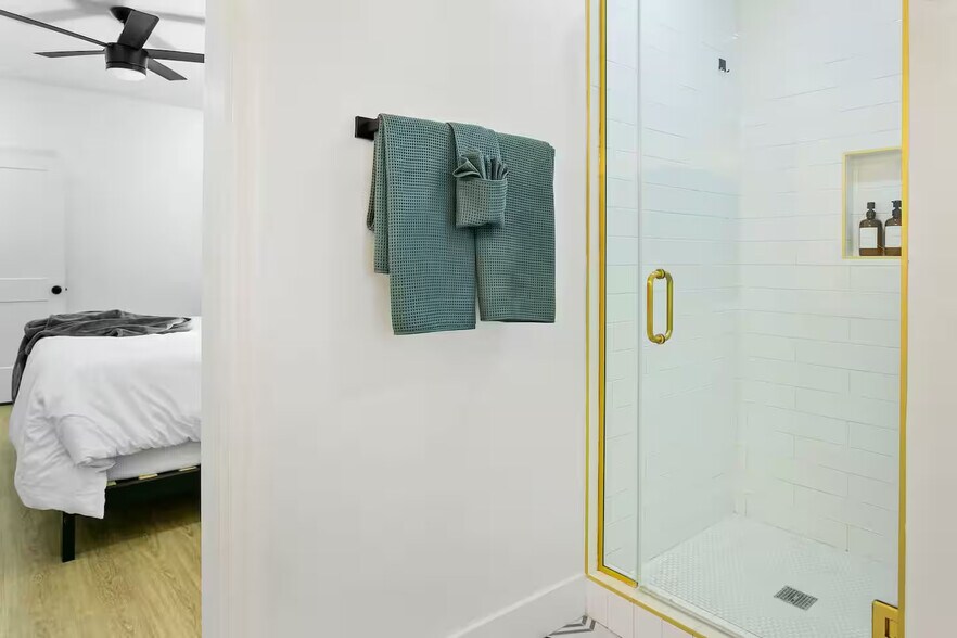 More Photos Of 3139 N 40th St, Phoenix Apartments For Sale