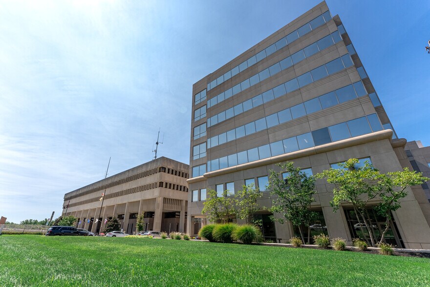 More Photos Of 210 W Pennsylvania Ave, Towson Office For Lease
