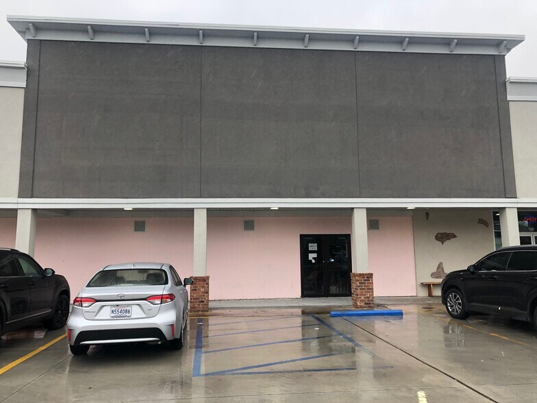 More Photos Of 7335-7373 Jefferson Hwy, Harahan Freestanding For Lease