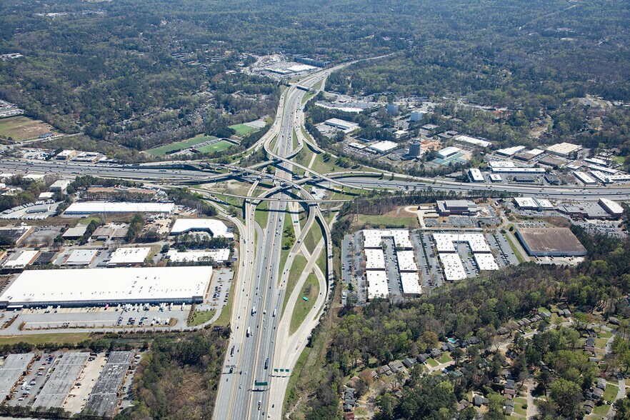 More Photos Of 4000 Dekalb Technology Pky, Atlanta Light Distribution For Lease