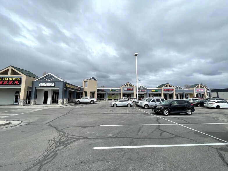More Photos Of 4918-4950 W 6200 S, Salt Lake City General Retail For Lease