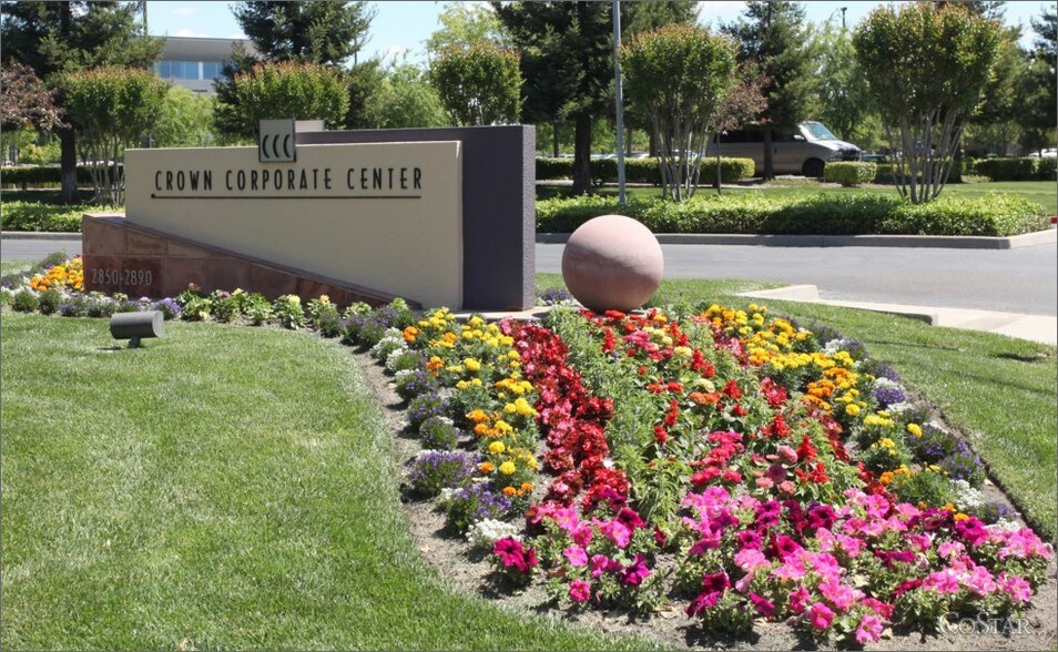 More Photos Of 2850 Gateway Oaks Dr, Sacramento Office For Lease