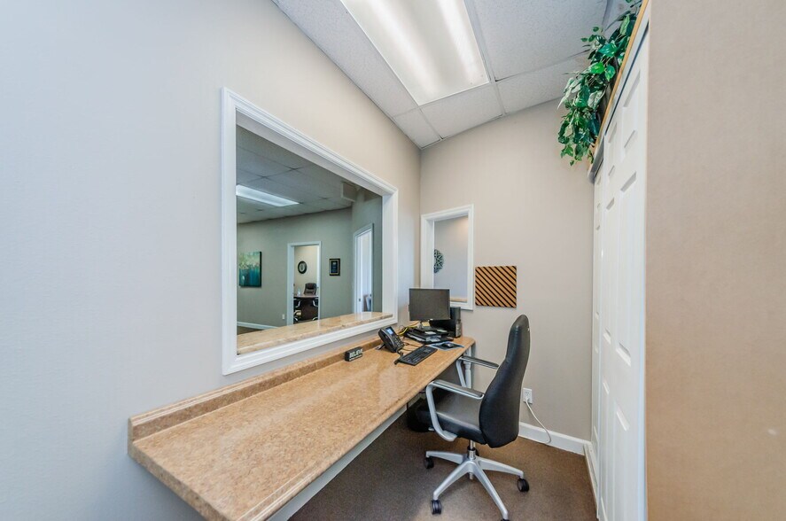 More Photos Of 5510 Roosevelt Blvd, Clearwater Office For Lease