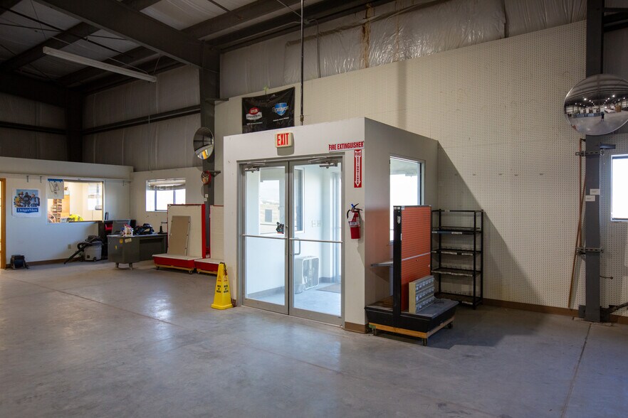 More Photos Of 8989 Roller Coaster Rd, Missoula Warehouse For Sale