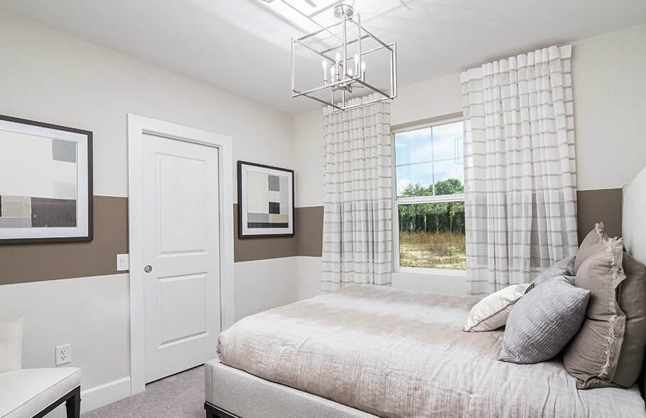 More Photos Of 286 Indies Dr E, Naples Multifamily For Sale