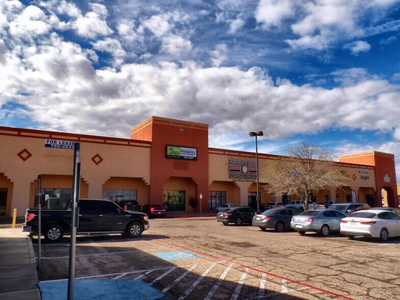 More Photos Of 14476 Horizon Blvd, El Paso Unknown For Lease