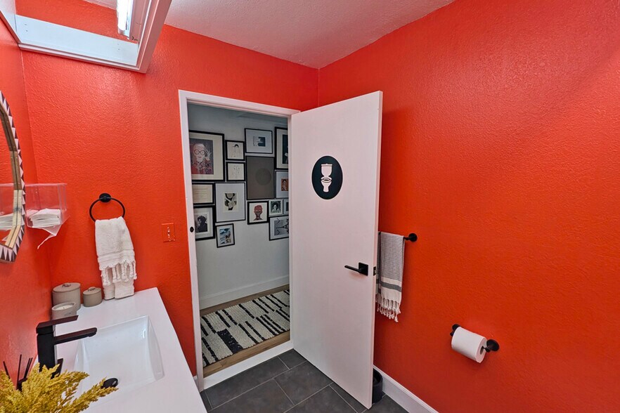 More Photos Of 13691 Red Hill Ave, Tustin Medical For Sale