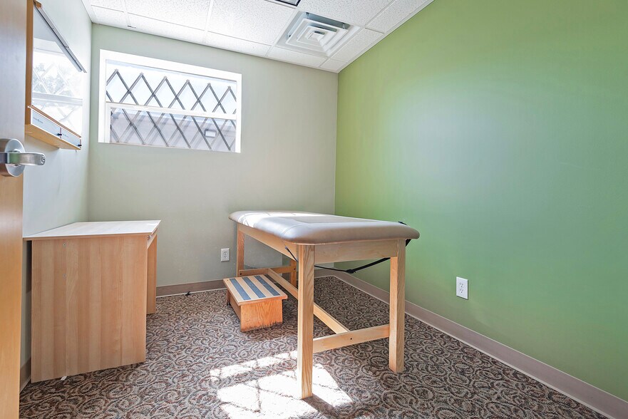 More Photos Of 821 E 400 S, Salt Lake City Storefront Retail Office For Sale