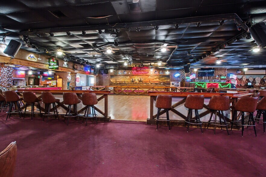 More Photos Of 15615 E State Highway 29, Buchanan Dam Restaurant For Sale