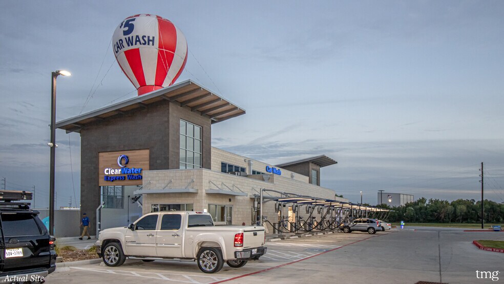 More Photos Of 6425 West Rd, Houston Carwash For Sale