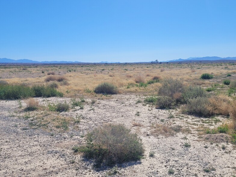More Photos Of 3171 Tillman St, Pahrump Industrial For Sale