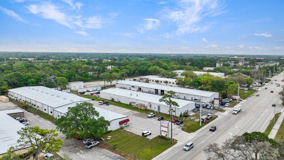 More Photos Of 1985 Cattlemen Rd, Sarasota Warehouse For Sale